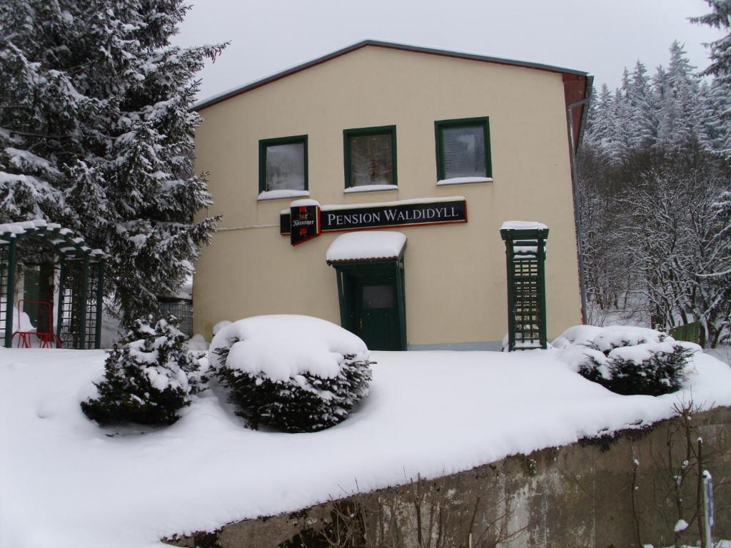 Pension Waldidyll Stutzerbach Экстерьер фото